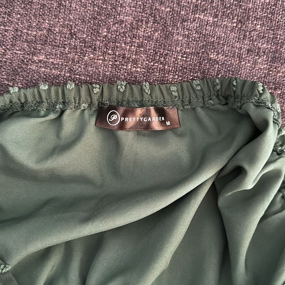 Brand : Pretty Garden
Size: medium
Dark green - Picture 2 of 3